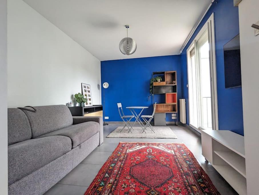Charmant Studio Avec Balcon Et Vue Tour Eiffel Paříž Exteriér fotografie